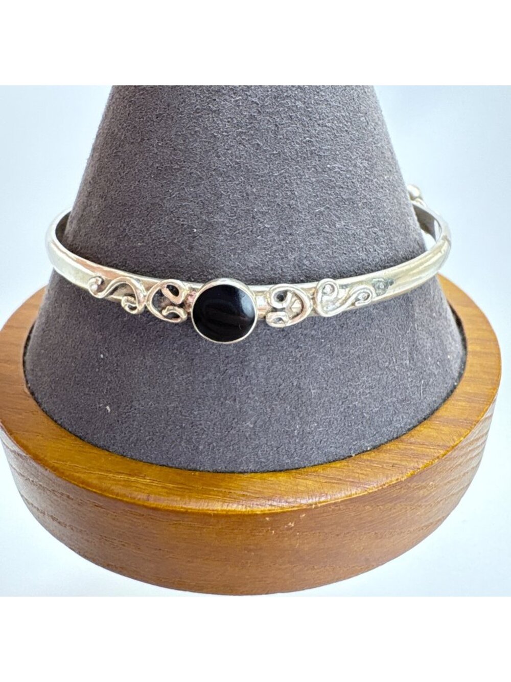 Black Onyx Scroll Design Bangle Bracelet Sterling Silver 925 Size 7.5" Fit